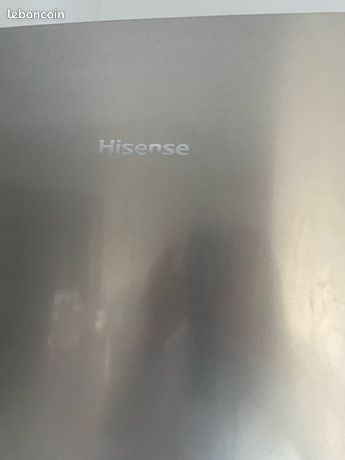 Réfrigérateur combiné hisense