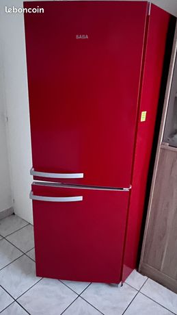 Réfrigérateur Combiné SABA Rouge