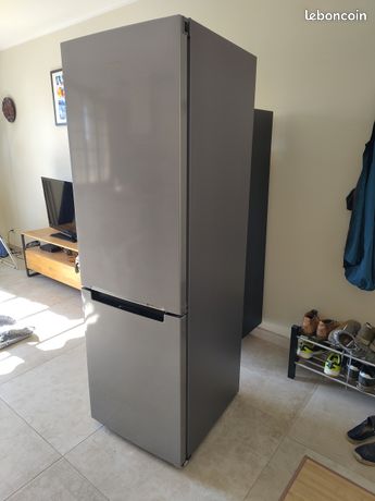 Réfrigérateur combiné Samsung 306L en RB31HSR2DSA