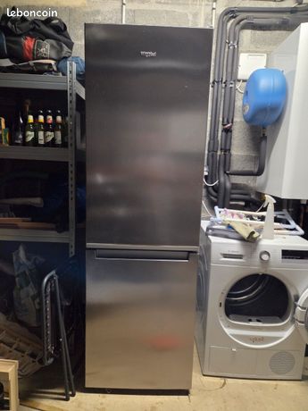 Réfrigérateur combiné whirlpool