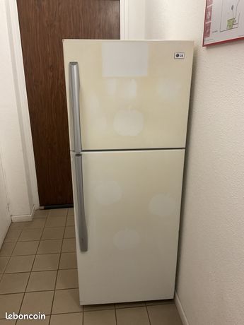 Réfrigérateur congélateur 211 litres