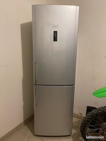 Réfrigérateur congélateur ariston Hotpoint