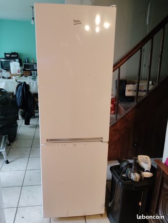 Réfrigérateur / congélateur béko