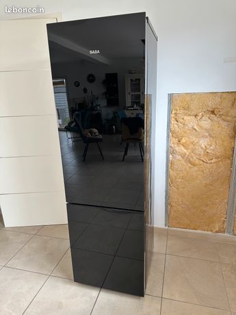 Réfrigérateur - Congélateur combiné Saba CB2526GL Noir