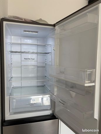 Refrigerateur congelateur en bas THOMSON CTH310NFWDIX