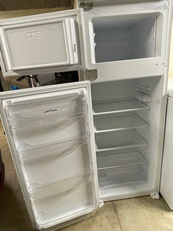 Réfrigérateur congélateur encastrable Etat proche du Dispo immédiate