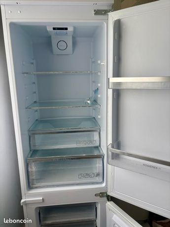 Réfrigérateur congélateur encastrable rosière