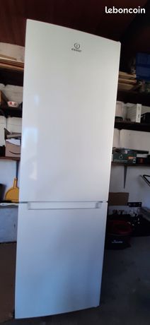 Réfrigérateur Congélateur INDESIT