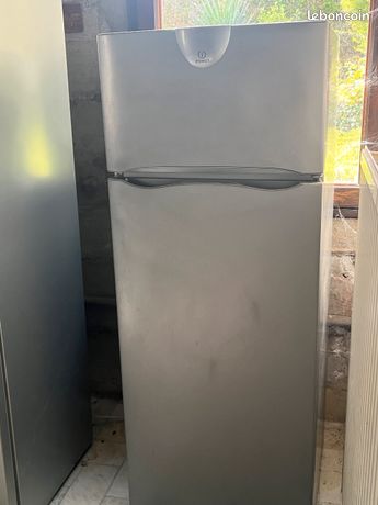 Réfrigérateur/congélateur Indesit