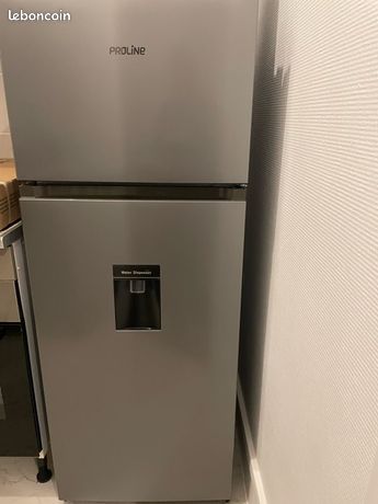 Réfrigérateur congélateur jamais utilisé