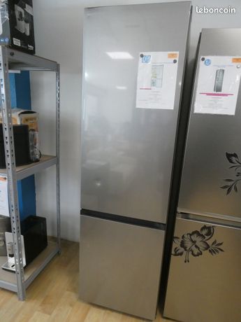 Réfrigérateur congélateur Samsung RB38T600ESA