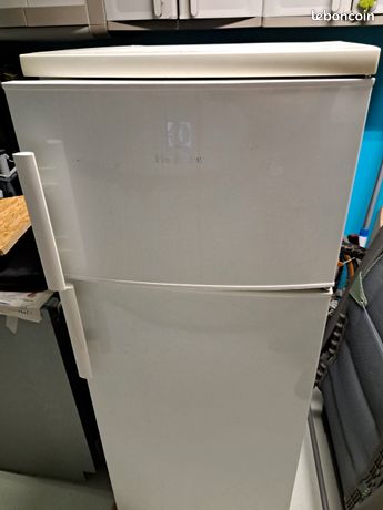 Refrigerateur electrolux