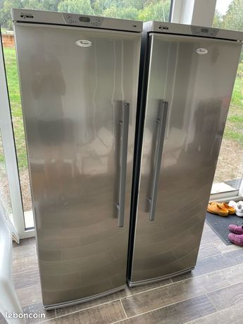 Réfrigérateur et congélateur Whirtpool inox