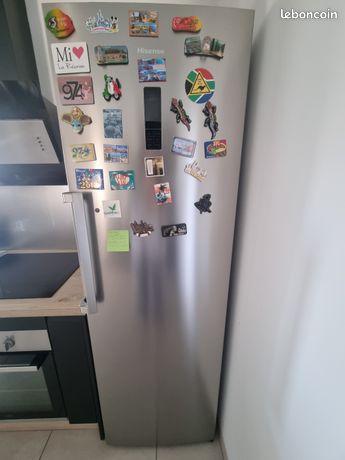 Réfrigérateur gris metal Hisense