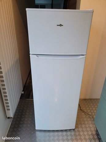 Réfrigérateur High one 140 cms