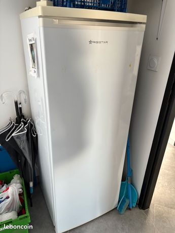 Réfrigérateur pose libre