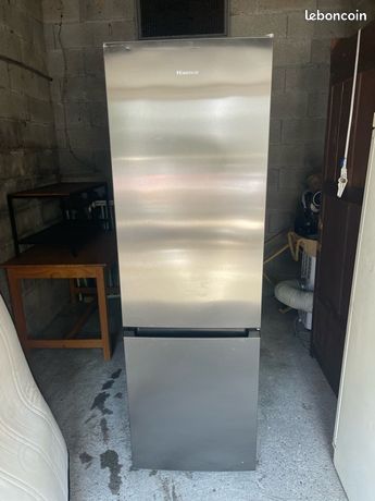 Réfrigérateur combiné HISENSE
