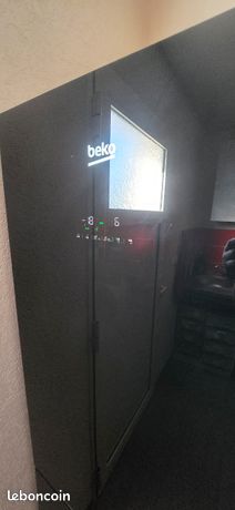 Réfrigérateur-congélateur Beko Noir