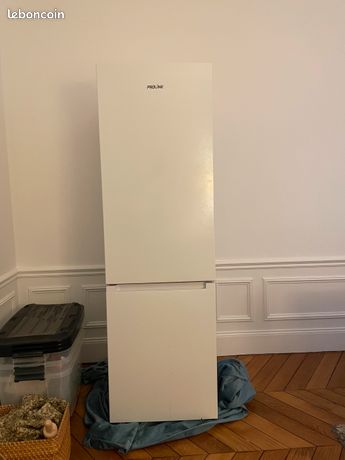 Réfrigérateur congélateur en bas PROLINE PLC266WH