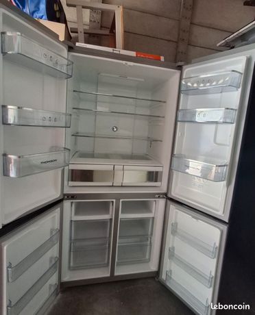 Réfrigérateur congélateur multi-portes Thomson