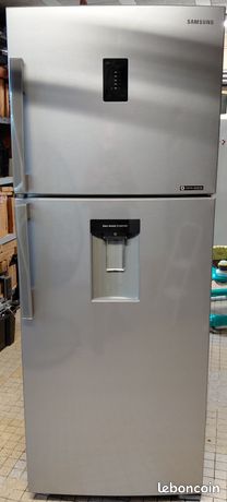 Réfrigérateur Congélateur SAMSUNG RT38FEJADSA Classe énergie : A+ 385L