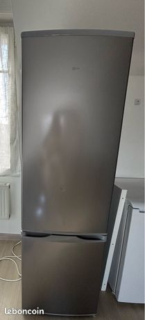 Réfrigérateur FAR 174cm