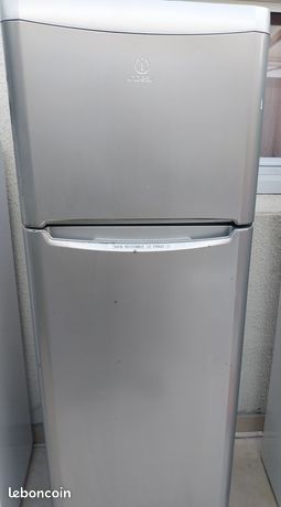 Réfrigérateur indesit