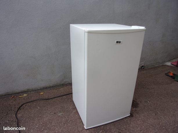 Refrigerateur table