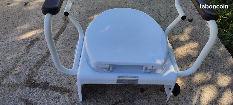 Rehausseur siege de wc