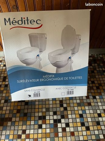 Réhausseur toilette avec couvercle