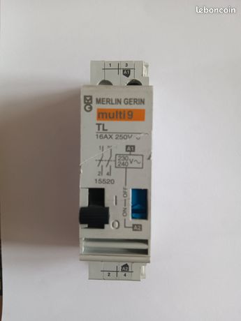 Relais temporisé Merlin Gerin Multi 9 TL 16A 230V