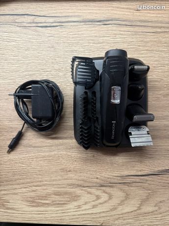 Remington Tondeuse Barbe GroomKit 10 accessoires