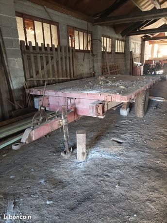 Remorque artisanal agricole en bois