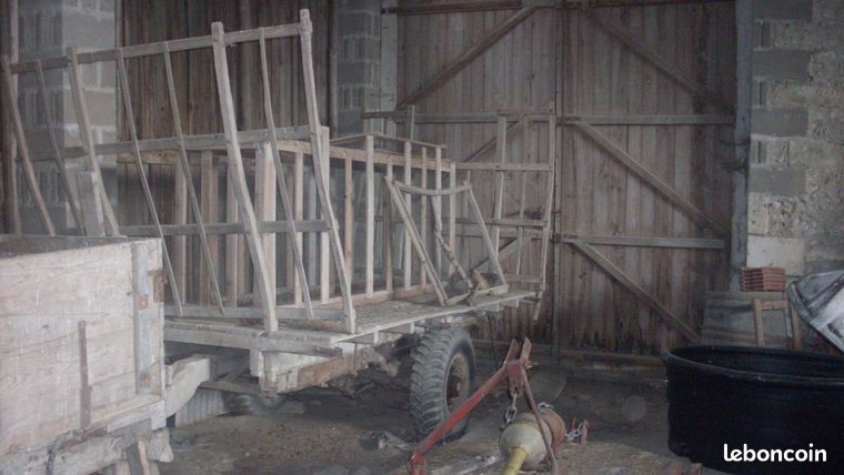 Remorque fourragère