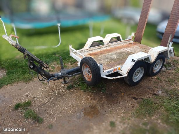 Remorque porte engin minipelle MOIROUD année 2006 TR2000