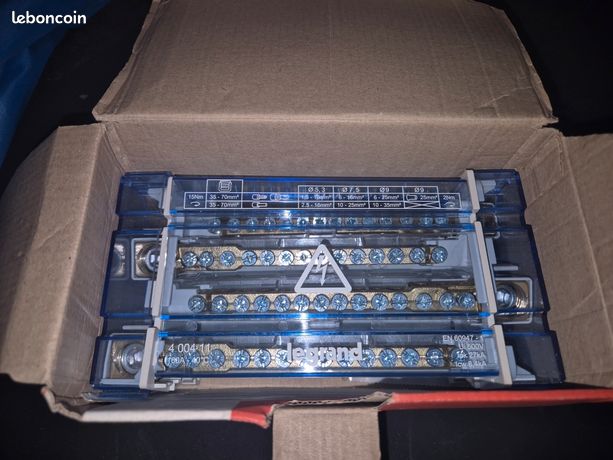 Répartiteur Legrand 160A