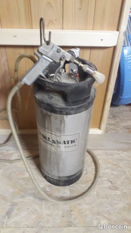 Réservoir à colle blanche avec pistolet