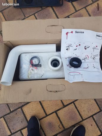 Réservoir de chasse avec mécanisme prêt à poser