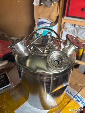 Réservoir nettoyeur à bière