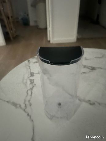 Réservoir machine à café nespresso