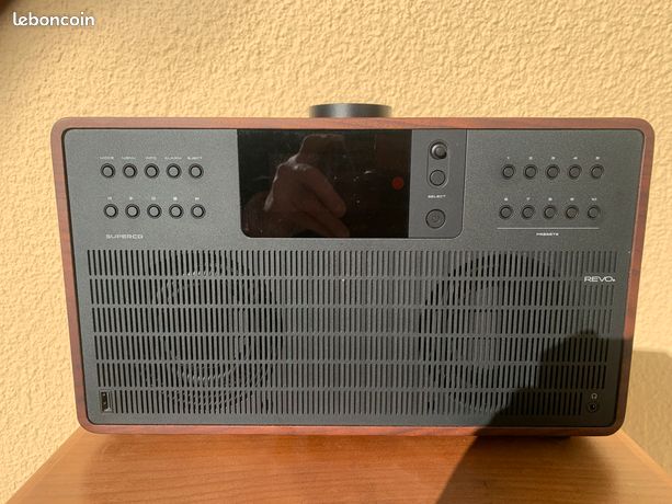 REVO SUPERCD RADIO Multifonctions FM