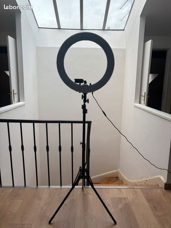 Ring Light Neewer