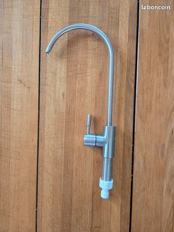 Robinet d'eau pure