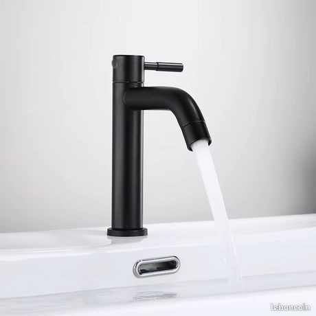 Robinet Lavabo Uniquement Eau Froide, Hauteur 17cm, Bec Incliné, Flexible 50 cm G1/2 Inclus, Design Moderne, Acier Inoxydable, Lave main, lavabo WC (Noir)