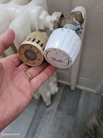 Robinets thermostatiques Danfoss ravl 26mm