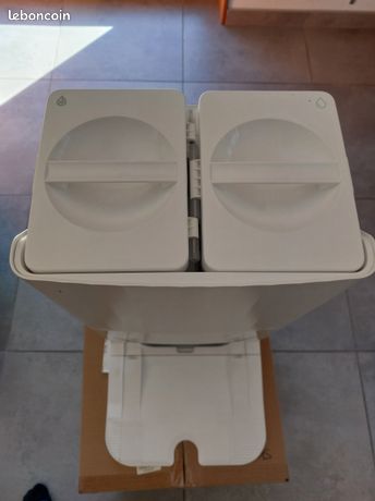 Roborock Qrevo Robot Aspirateur Laveur avec Station Fonctions automatiques Vidage Lavage Séchage Nettoyage de la Station Remplissage 5500 Pa Double serpillière rotative Cartographie 3D