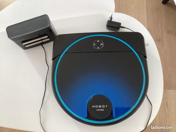 Robot aspirateur laveur Hobot Legee