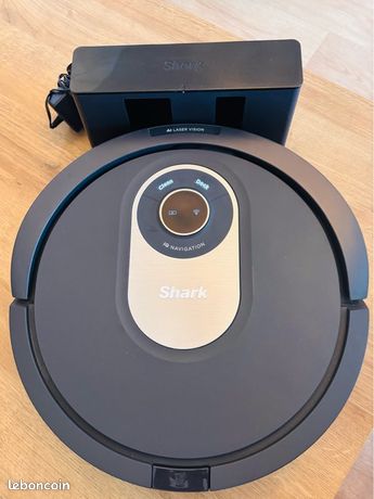 Robot aspirateur Shark