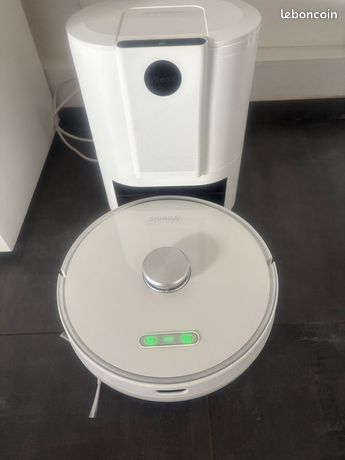 Robot aspirateur