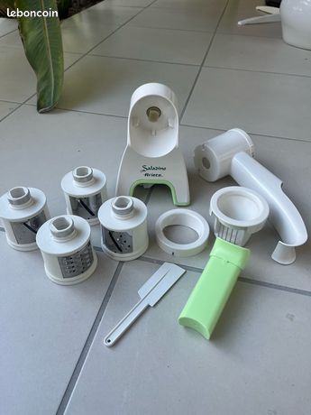 Robot découpe légumes